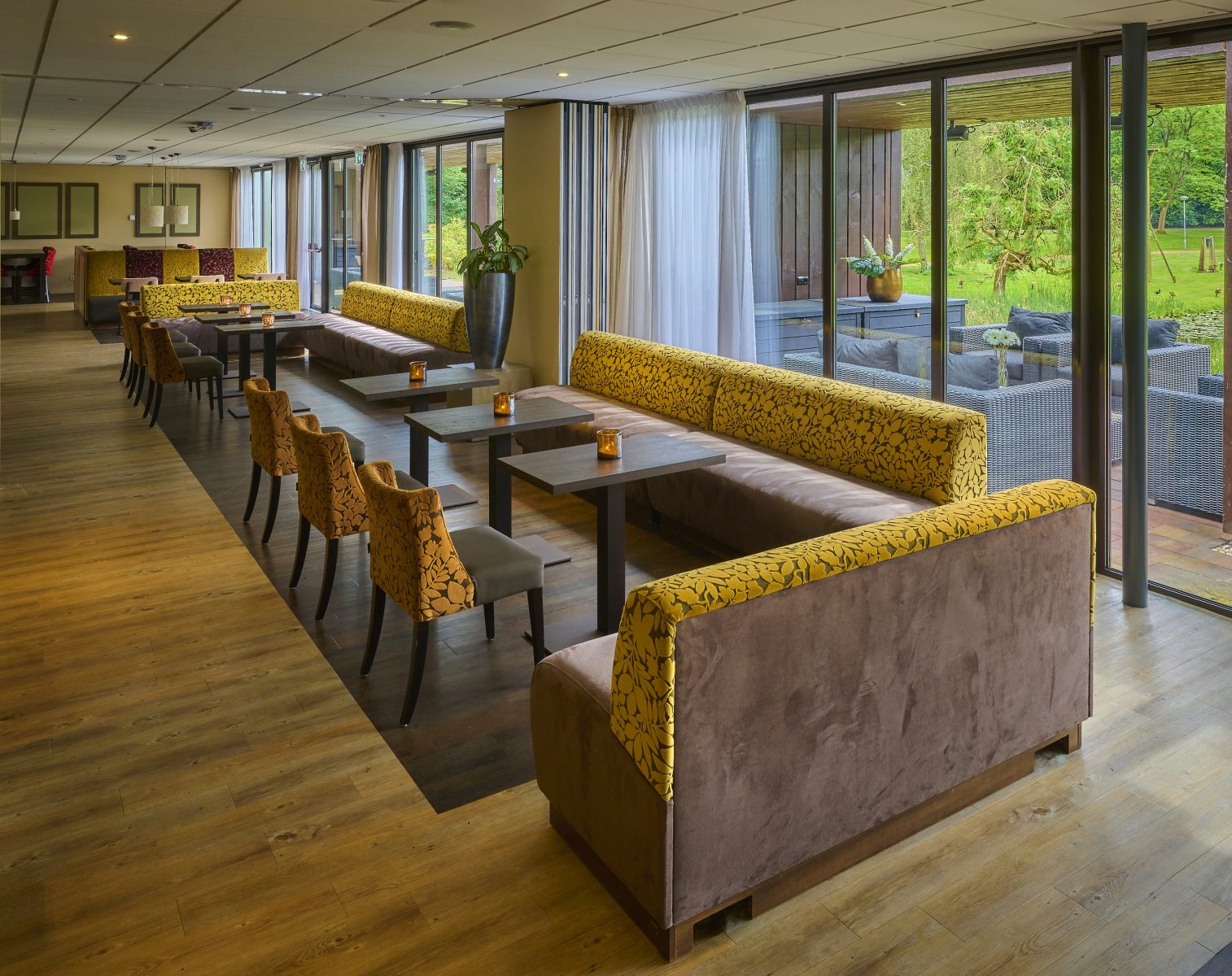 Grand café